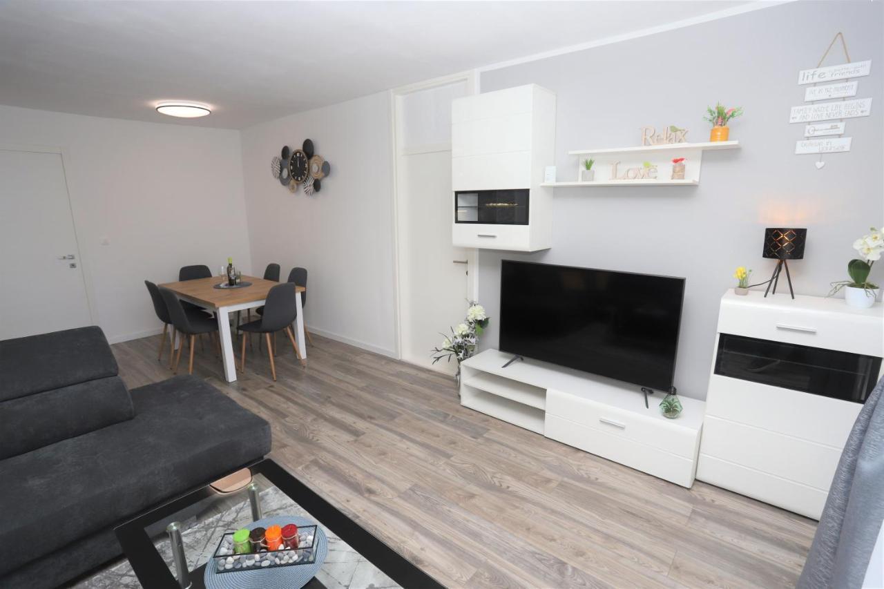 Apartman Perla Deluxe Пореч Екстер'єр фото