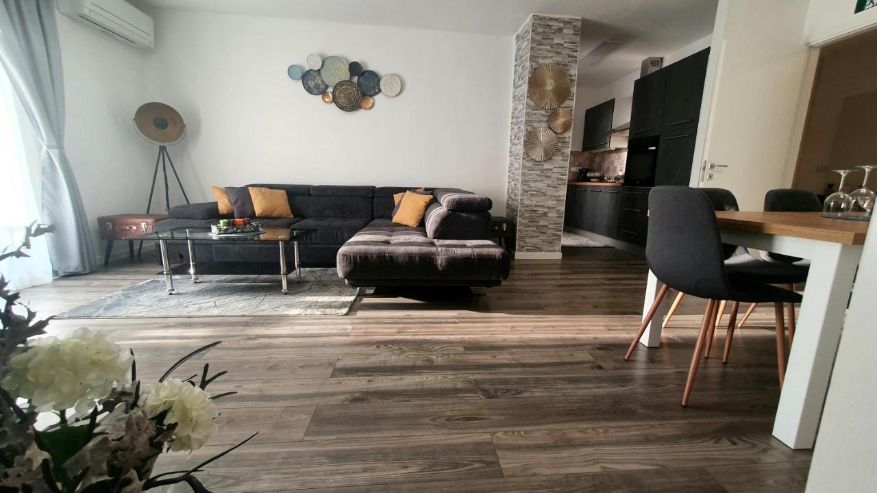 Apartman Perla Deluxe Пореч Екстер'єр фото