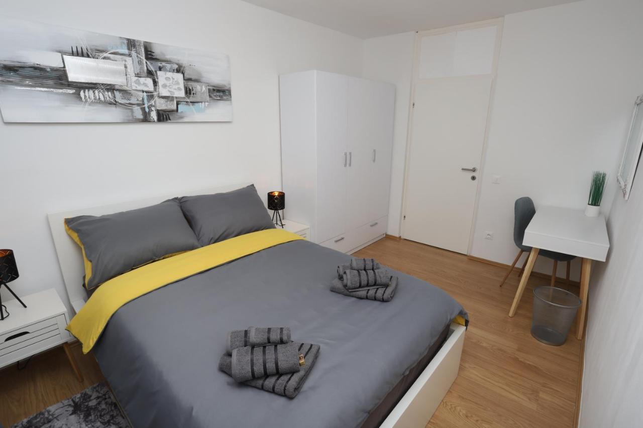 Apartman Perla Deluxe Пореч Екстер'єр фото