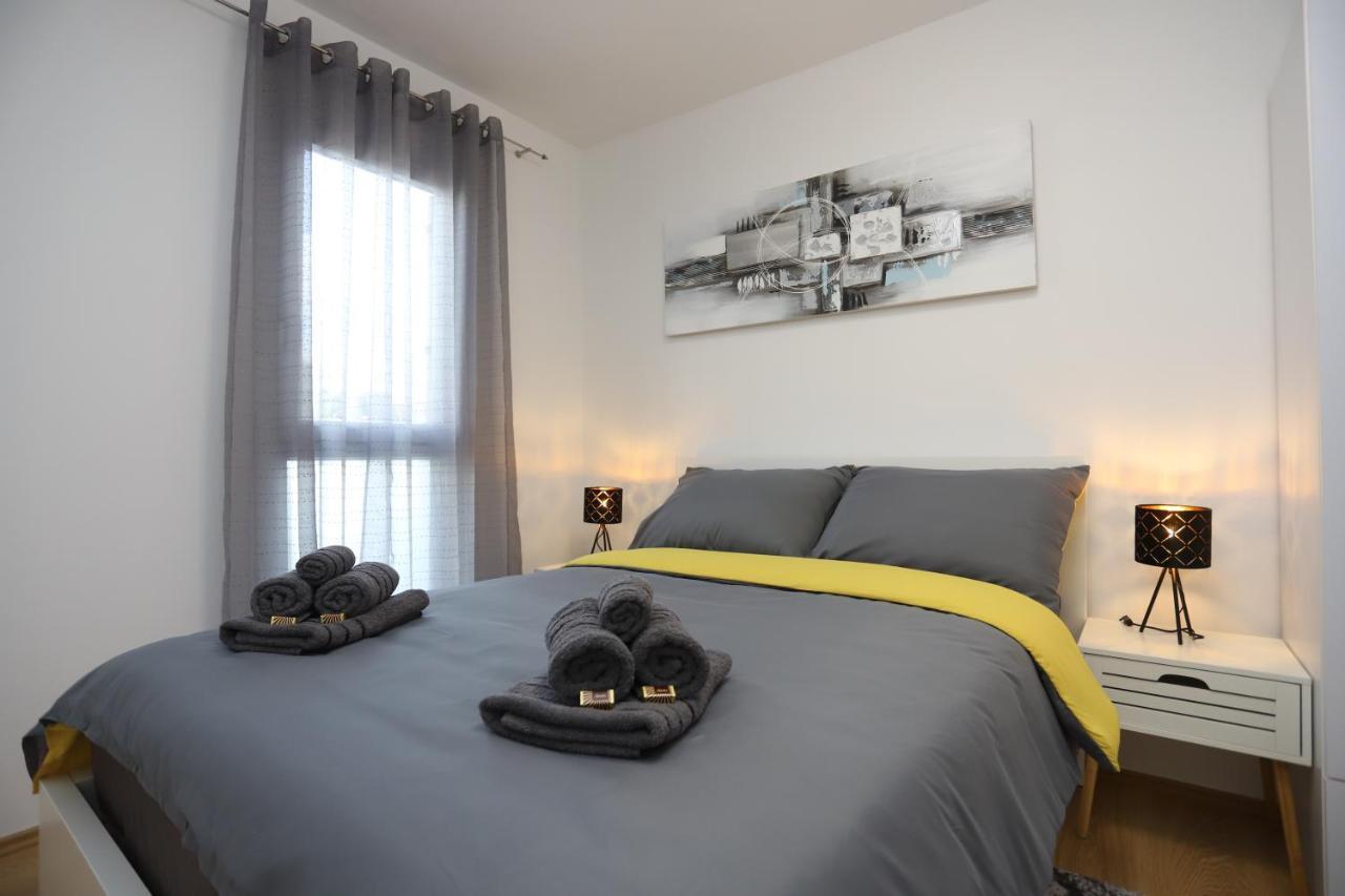 Apartman Perla Deluxe Пореч Екстер'єр фото